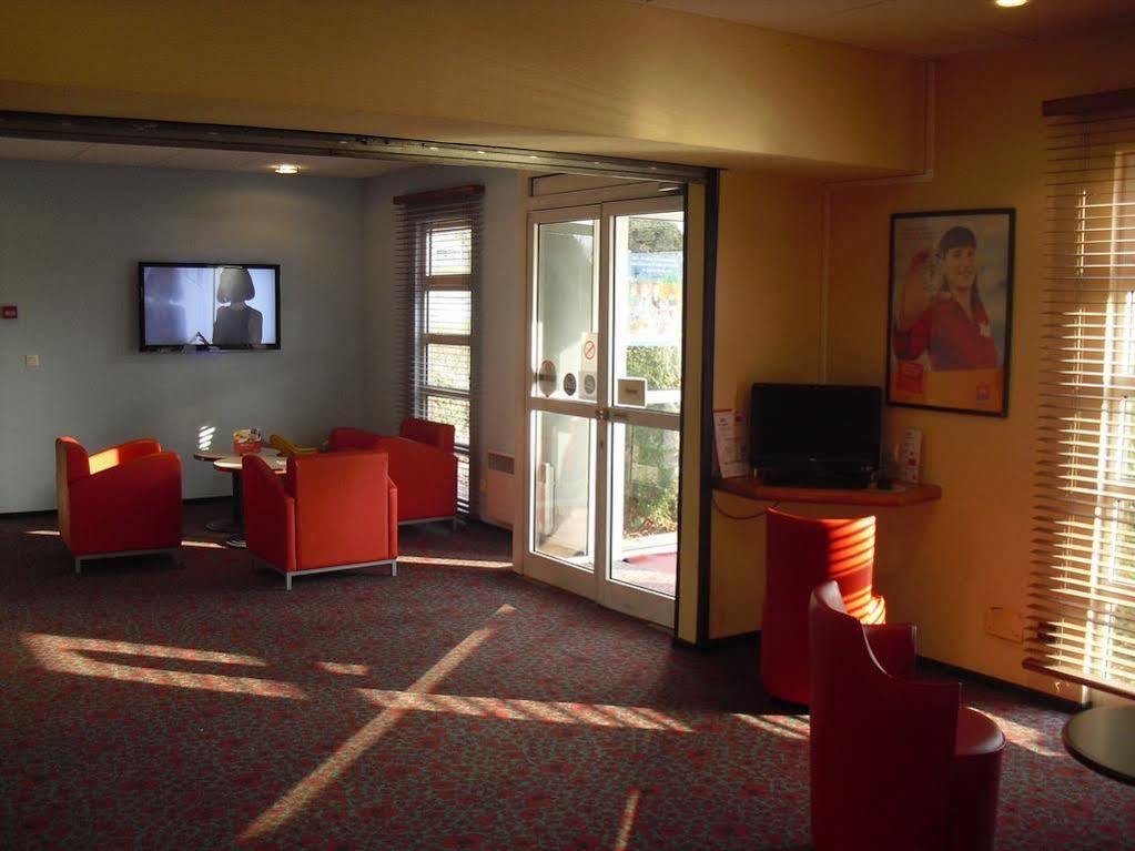 Ibis Vesoul Hotel Kültér fotó